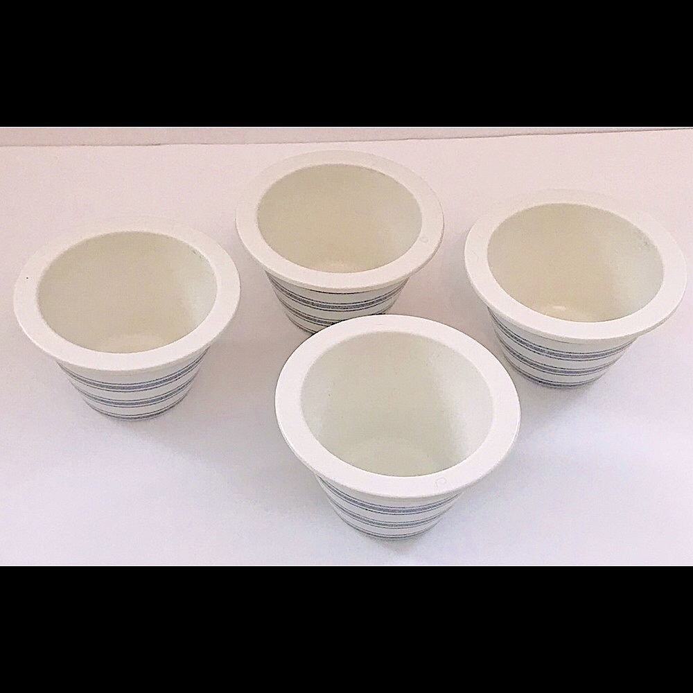 Hearth & Hand With Magnolia Condiment Bowls. Blue